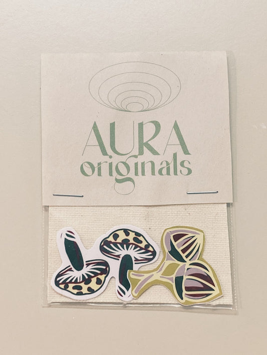 WOODLAND TREASURES VINYL STICKER PACK